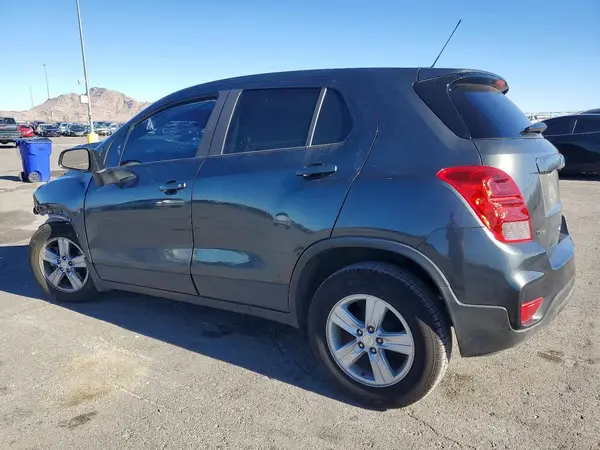 3GNCJKSB1LL192385 2020 CHEVROLET TRAX - Image 2