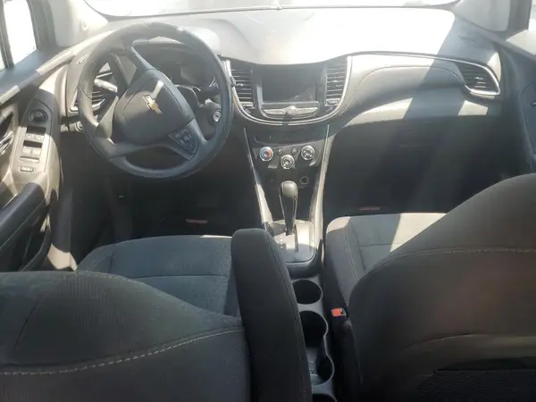 3GNCJKSB1LL207886 2020 CHEVROLET TRAX - Image 8