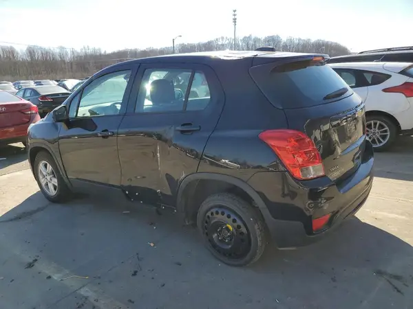3GNCJKSB1LL210352 2020 CHEVROLET TRAX - Image 2