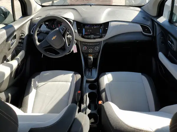3GNCJKSB1LL210352 2020 CHEVROLET TRAX - Image 8