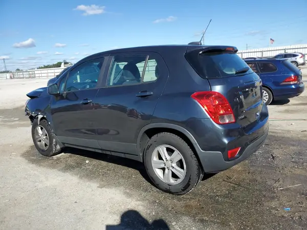 3GNCJKSB1LL216636 2020 CHEVROLET TRAX - Image 2