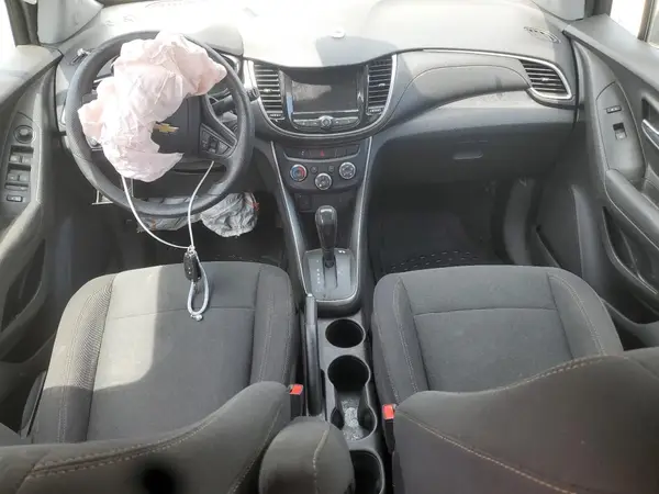 3GNCJKSB1LL220153 2020 CHEVROLET TRAX - Image 8