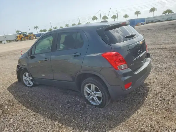 3GNCJKSB1LL222405 2020 CHEVROLET TRAX - Image 2