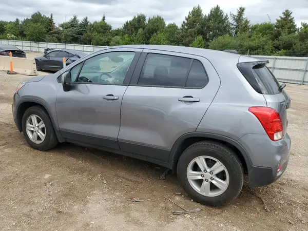 3GNCJKSB1LL230648 2020 CHEVROLET TRAX - Image 2