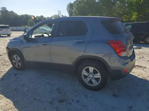 3GNCJKSB1LL303128 2020 CHEVROLET TRAX - Image 2