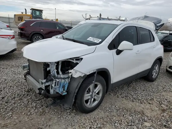 3GNCJKSB1LL313075 2020 CHEVROLET TRAX - Image 1