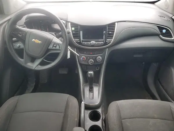 3GNCJKSB1LL318888 2020 CHEVROLET TRAX - Image 8