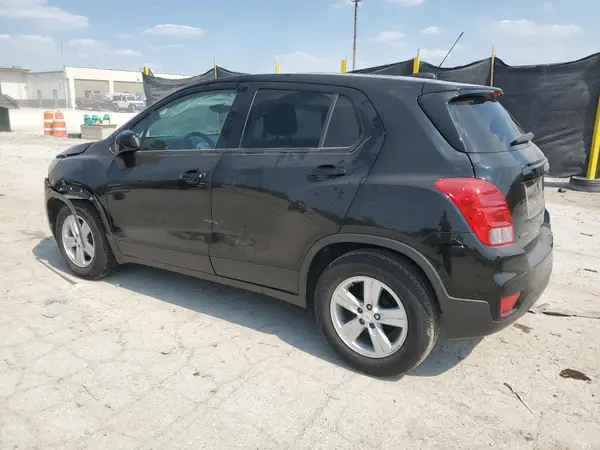 3GNCJKSB1LL322911 2020 CHEVROLET TRAX - Image 2