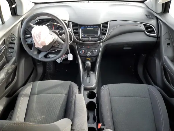 3GNCJKSB1LL324707 2020 CHEVROLET TRAX - Image 8
