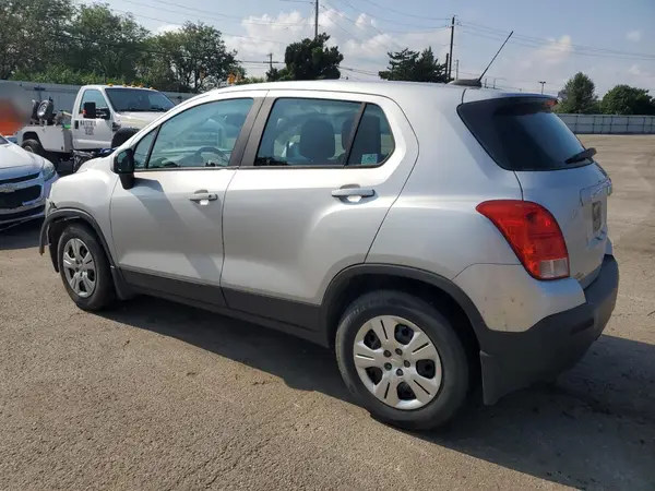 3GNCJKSB2GL139121 2016 CHEVROLET TRAX - Image 2