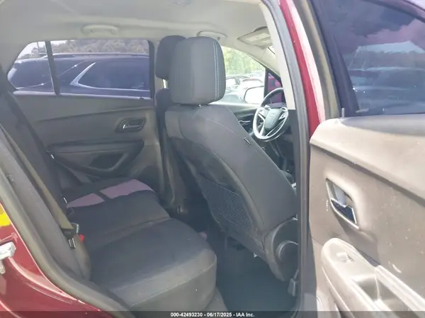 3GNCJKSB2GL246346 2016 CHEVROLET TRAX - Image 8