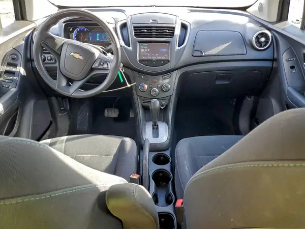 3GNCJKSB2GL248694 2016 CHEVROLET TRAX - Image 8