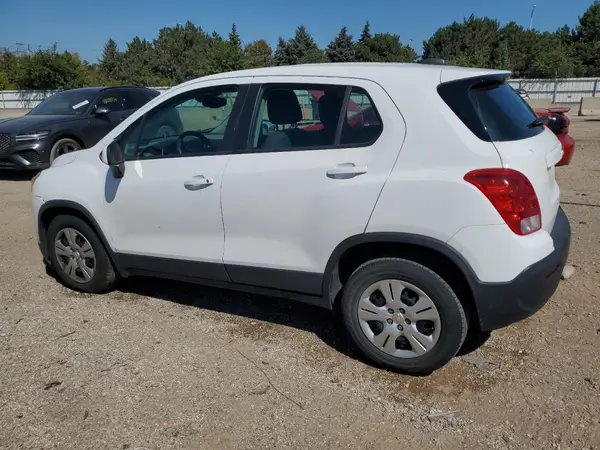 3GNCJKSB2GL259162 2016 CHEVROLET TRAX - Image 2