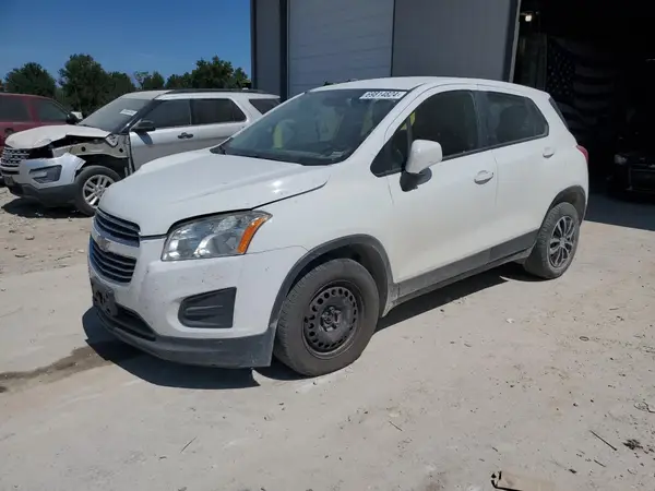 3GNCJKSB2GL260232 2016 CHEVROLET TRAX - Image 1