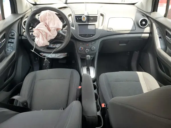 3GNCJKSB2GL276639 2016 CHEVROLET TRAX - Image 8