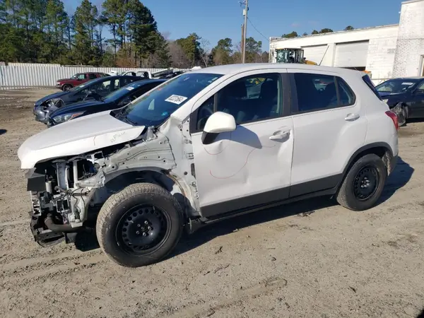 3GNCJKSB2GL279394 2016 CHEVROLET TRAX - Image 1