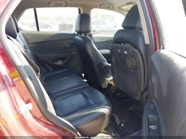 3GNCJKSB2HL132946 2017 CHEVROLET TRAX - Image 8