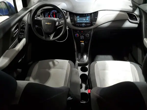 3GNCJKSB2HL171732 2017 CHEVROLET TRAX - Image 8
