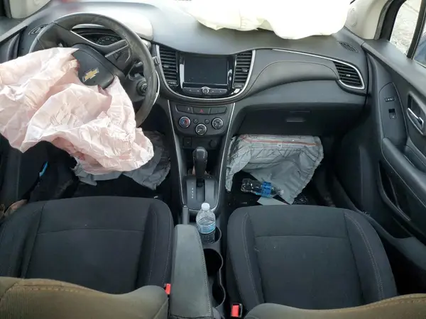 3GNCJKSB2HL198106 2017 CHEVROLET TRAX - Image 8