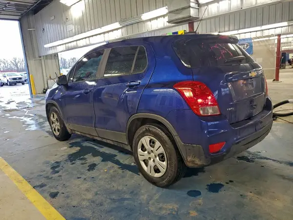3GNCJKSB2HL199336 2017 CHEVROLET TRAX - Image 2