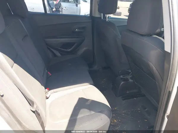 3GNCJKSB2HL246039 2017 CHEVROLET TRAX - Image 8
