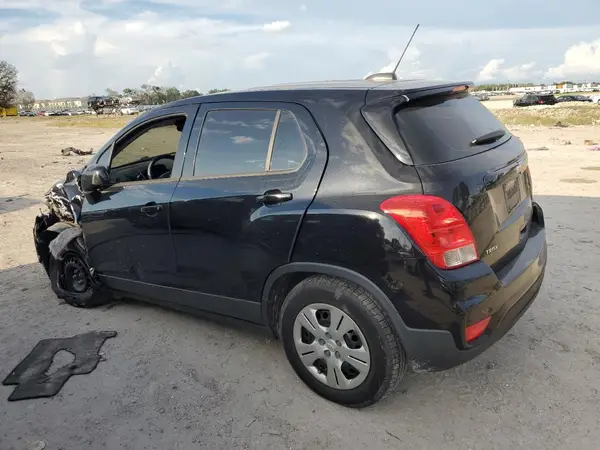 3GNCJKSB2HL274942 2017 CHEVROLET TRAX - Image 2