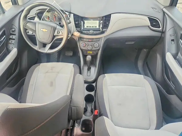 3GNCJKSB2HL287299 2017 CHEVROLET TRAX - Image 8