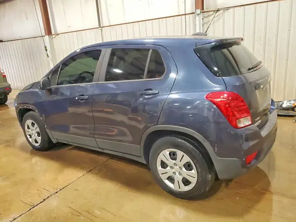 3GNCJKSB2JL203536 2018 CHEVROLET TRAX - Image 2