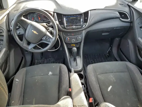 3GNCJKSB2JL211491 2018 CHEVROLET TRAX - Image 8