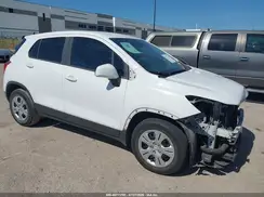 3GNCJKSB2JL217193 2018 CHEVROLET TRAX