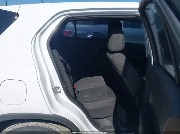 3GNCJKSB2JL217193 2018 CHEVROLET TRAX - Image 8