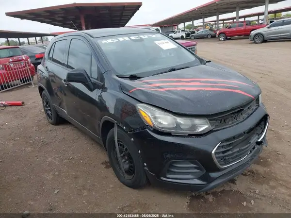 3GNCJKSB2JL222264 2018 CHEVROLET TRAX - Image 1