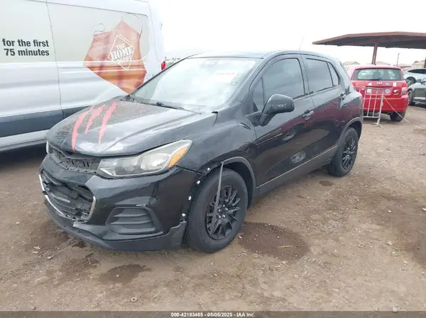3GNCJKSB2JL222264 2018 CHEVROLET TRAX - Image 2