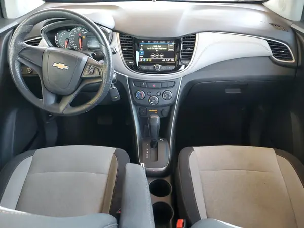 3GNCJKSB2JL228369 2018 CHEVROLET TRAX - Image 8