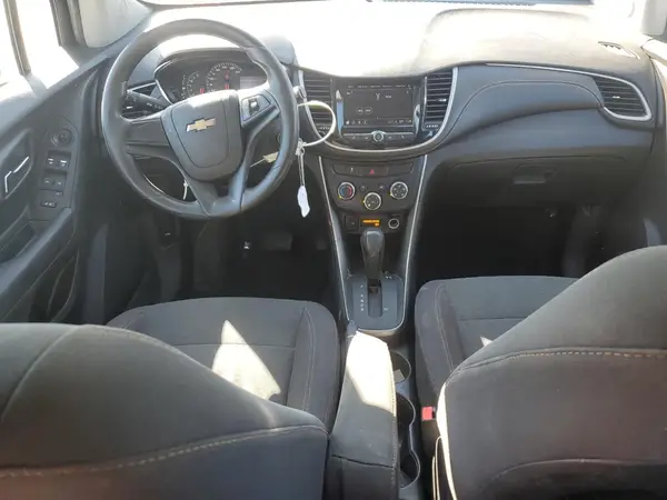 3GNCJKSB2JL274574 2018 CHEVROLET TRAX - Image 8