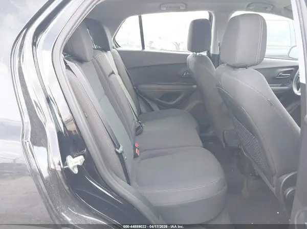 3GNCJKSB2JL316435 2018 CHEVROLET TRAX - Image 8