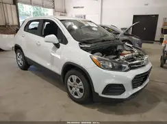 3GNCJKSB2JL393631 2018 CHEVROLET TRAX