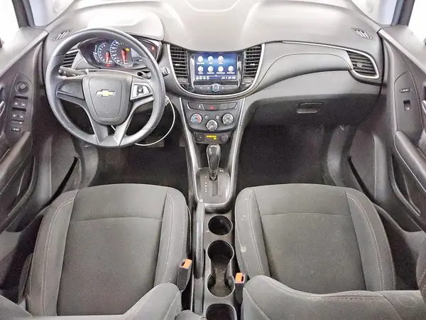 3GNCJKSB2JL413053 2018 CHEVROLET TRAX - Image 8