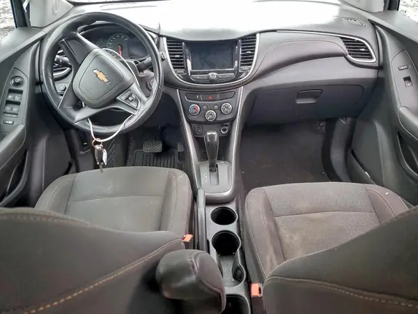 3GNCJKSB2JL417992 2018 CHEVROLET TRAX - Image 8
