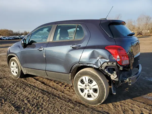3GNCJKSB2KL114809 2019 CHEVROLET TRAX - Image 2