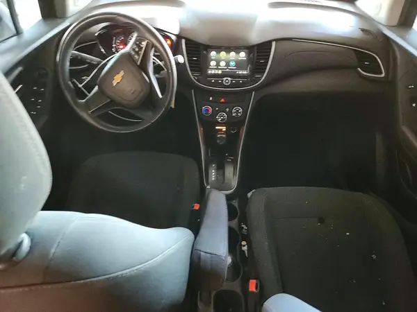 3GNCJKSB2KL133313 2019 CHEVROLET TRAX - Image 8