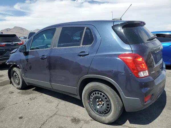 3GNCJKSB2KL152573 2019 CHEVROLET TRAX - Image 2