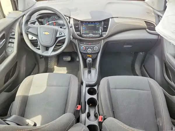 3GNCJKSB2KL177148 2019 CHEVROLET TRAX - Image 8