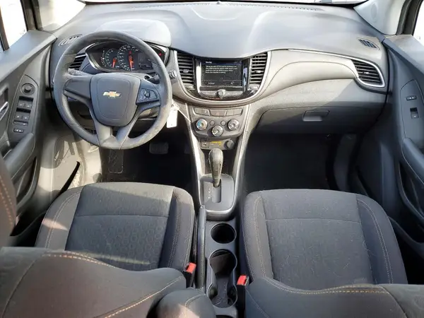 3GNCJKSB2KL278979 2019 CHEVROLET TRAX - Image 8