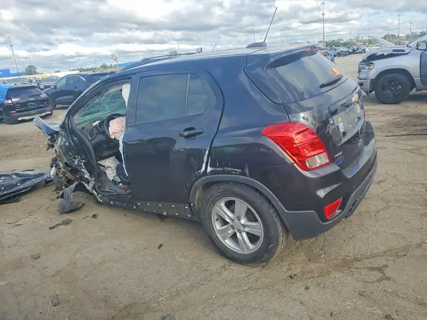 3GNCJKSB2KL319109 2019 CHEVROLET TRAX - Image 2