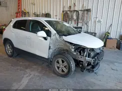 3GNCJKSB2KL348917 2019 CHEVROLET TRAX