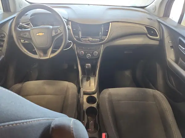 3GNCJKSB2KL405374 2019 CHEVROLET TRAX - Image 8