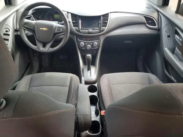 3GNCJKSB2LL114696 2020 CHEVROLET TRAX - Image 8