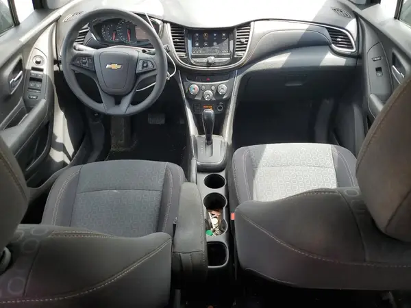 3GNCJKSB2LL136861 2020 CHEVROLET TRAX - Image 8