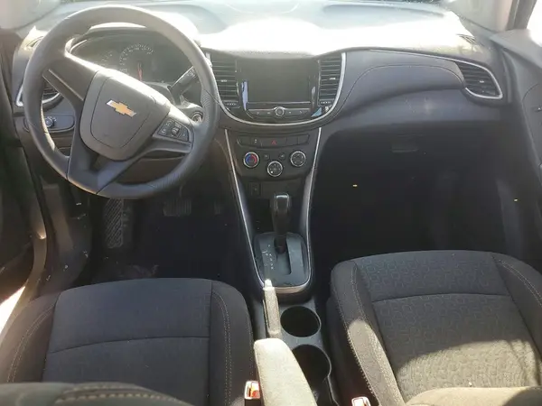 3GNCJKSB2LL149688 2020 CHEVROLET TRAX - Image 8
